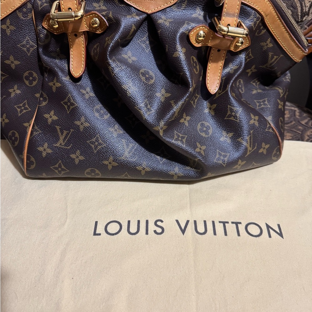 Brown Monogram Handbag - Picture 7 of 7